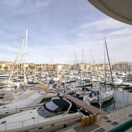 Fréjus Apartment With Balcony And View On The Port מראה חיצוני תמונה