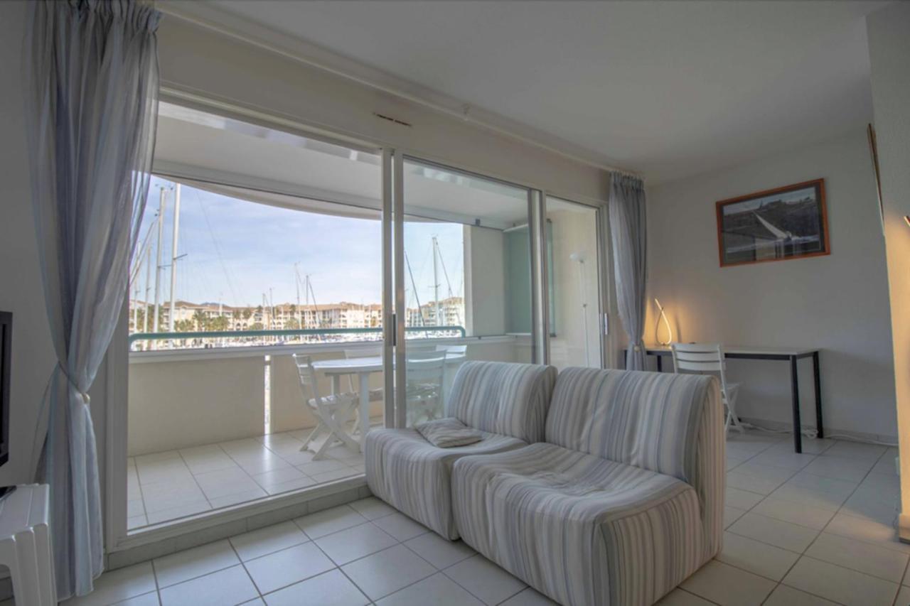 Fréjus Apartment With Balcony And View On The Port מראה חיצוני תמונה