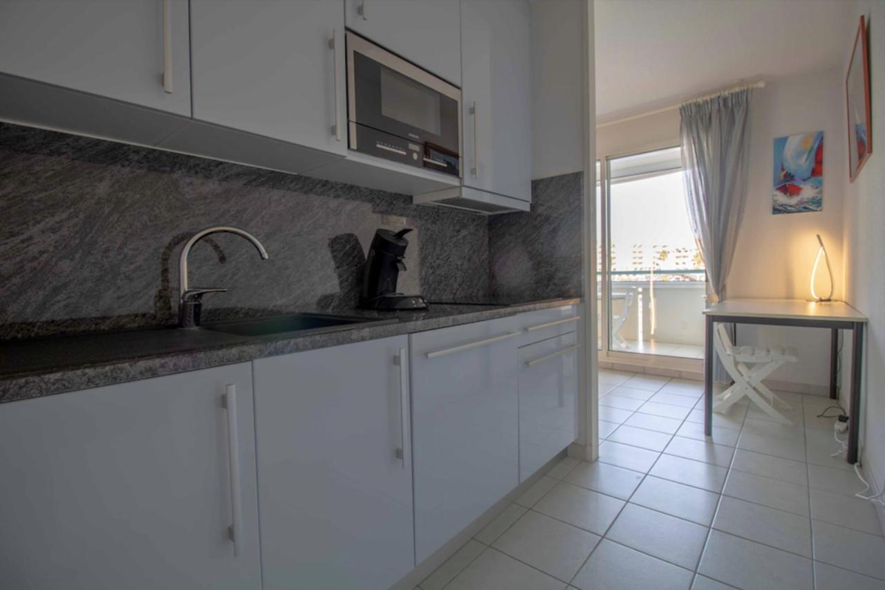 Fréjus Apartment With Balcony And View On The Port מראה חיצוני תמונה