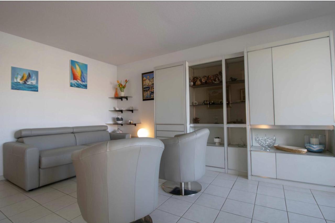 Fréjus Apartment With Balcony And View On The Port מראה חיצוני תמונה